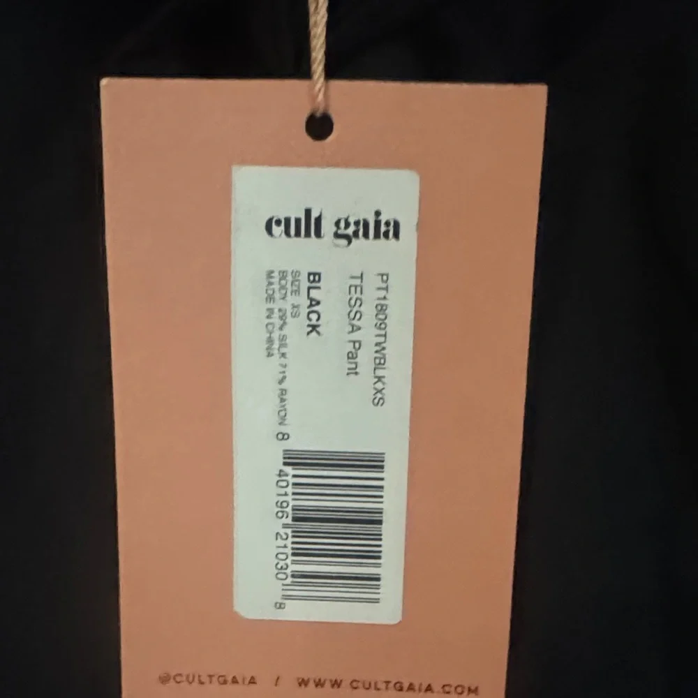 Cult Gaia Black Wide-Leg Pants - Picture 8 of 8